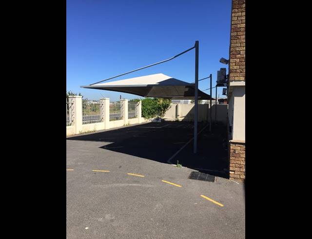 1,680M² FACTORY TO LET IN PAARDEN EILAND